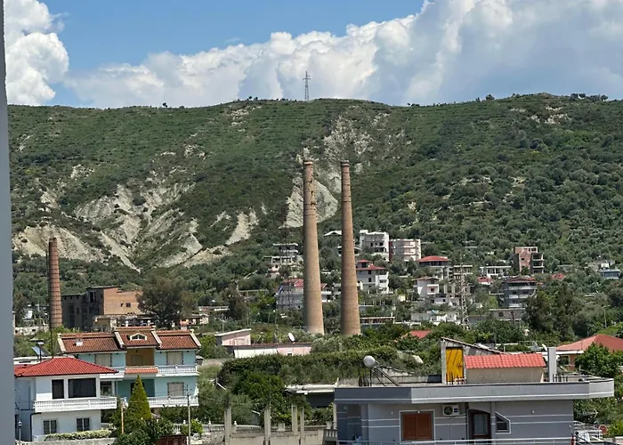 Melas Apartment Vlore